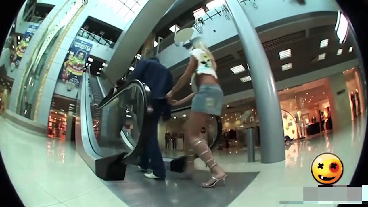 Funny Pranks Nake 2016 Funny videos 2016 whatsapp Funny vide