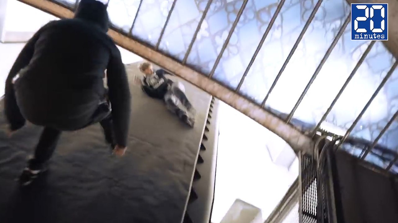Surfer SUR le métro : la nouvelle pratique extrême - Le rewind du lundi 5 décembre 2016.