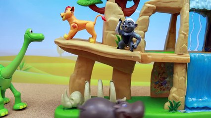The Lion Guard at the Pride Lands Attack The Good Dinosaur Butch Opening Surprise Eggs Toys