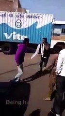 Dekho Loka Ch insaniyat khatam ho gyi aa