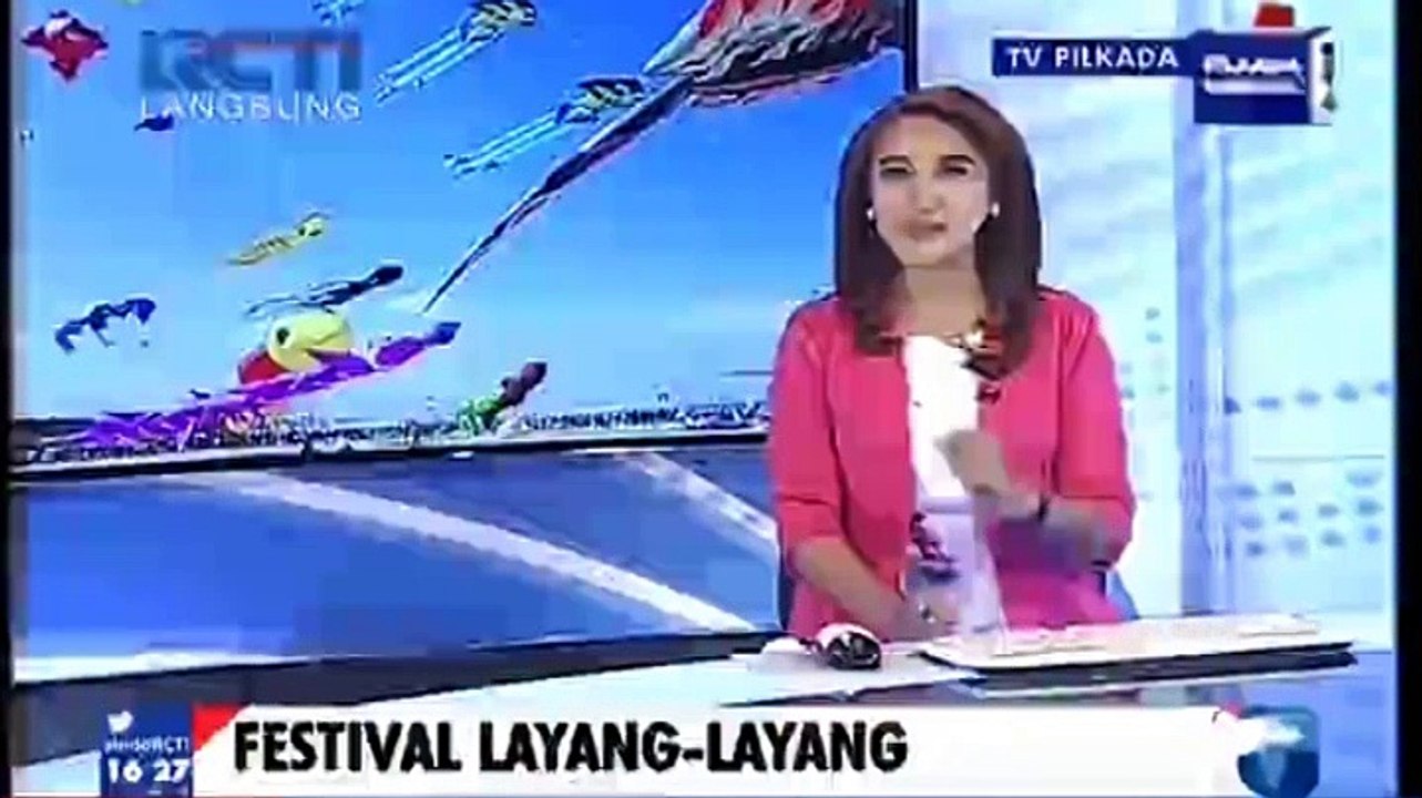 Bermain Layang-Layang di Lautan Pasir Gunung Bromo