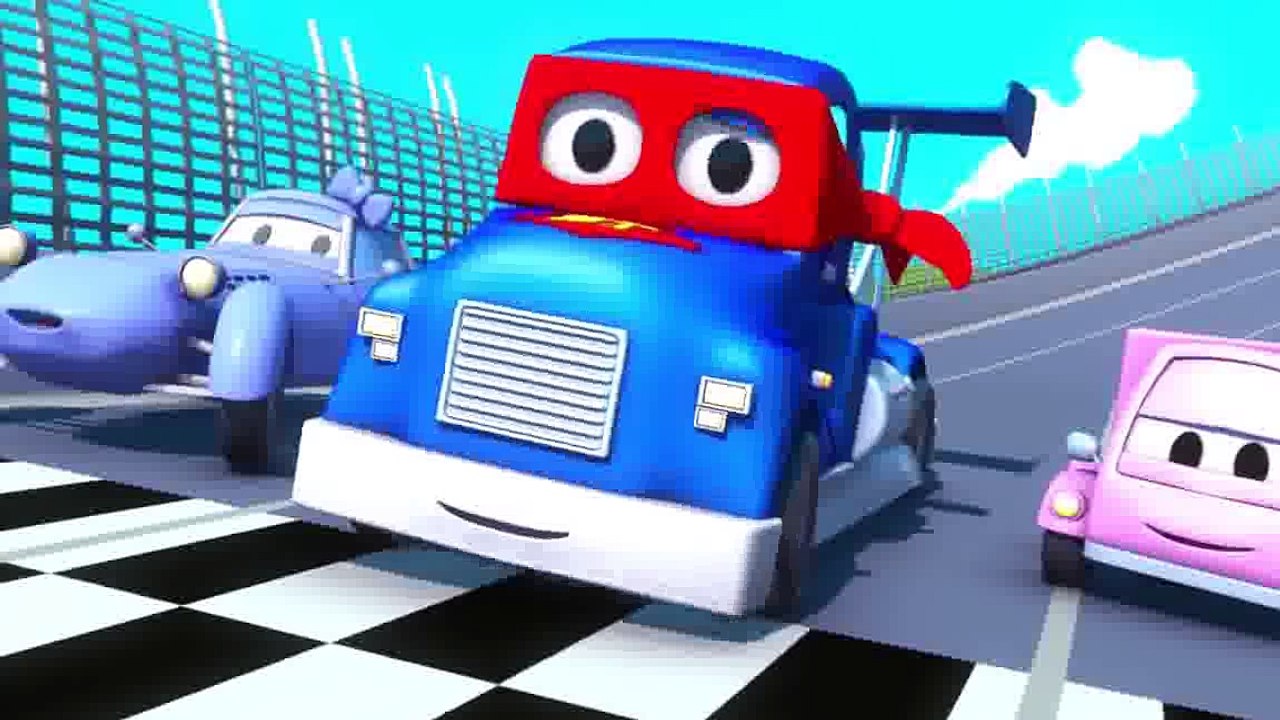 Carl der Transformer Truck und das Rennauto in Autopolis| Auto und Lastwagen Bau Cartoons
