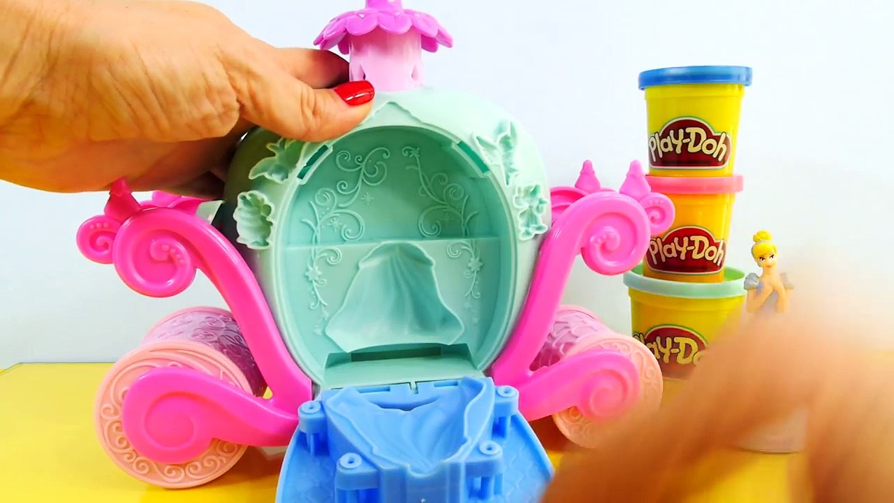 Play-Doh Princess Cinderella Magical Carriage and Disney Pixar Cars Lightning McQueen Mater PlayDoh