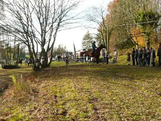 Duel VTT cheval téléthon Pressignac le départ 3-12-2016