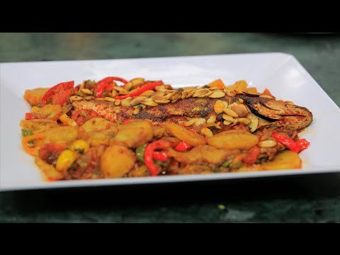 صينية سمك بالبصل ودبس الرمان | الشيف شربيني