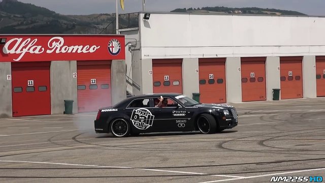LOUD Chrysler 300C SRT8 Doing HUGE Burnouts and Donuts!