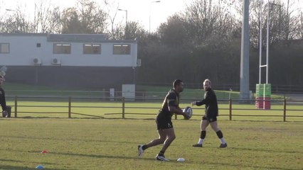 Kurtley Beale back in full training