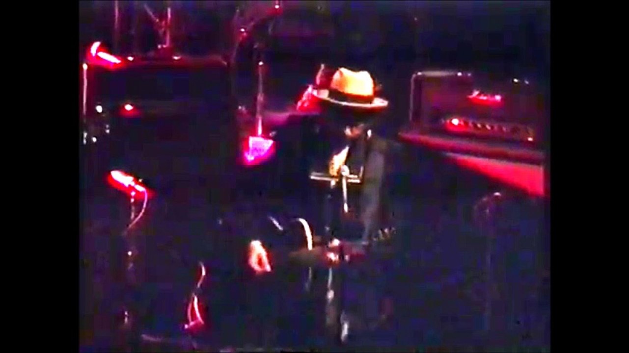 Bob Dylan 1991 - Bob Dylan's Dream, and, It's Alright Ma (short versions)