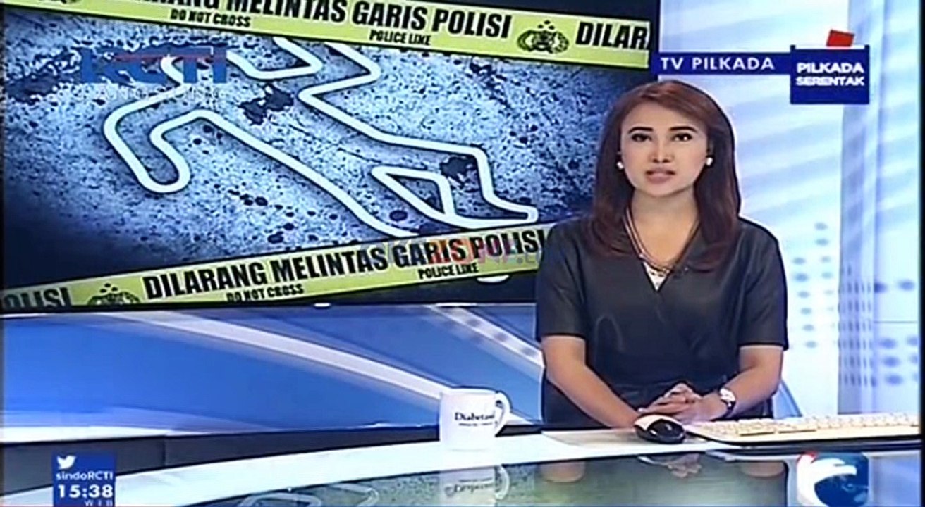 Pengemudi Minibus Tewas Tabrak Separator