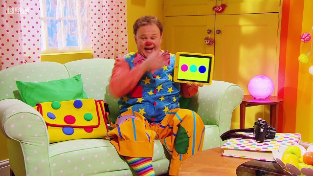 cBeebies Children Cartoon . Something Special . s10e07 . Family