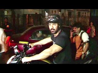 John Abraham Riding Bike On Mumbai Roads