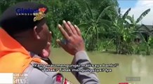 Pelajar di Bojonegoro Harus Menempuh Luapan Sungai Bengawan Solo