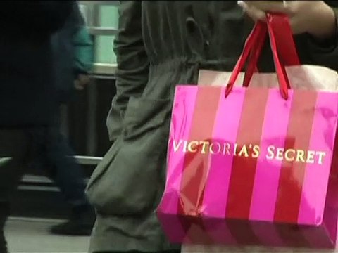 মার্কিন ব্যবসা কার্যক্রম দেশের বাইরে সরালে করারোপ হবে ৩৫ শতাংশ