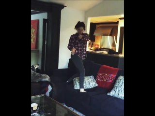 Hilarious video of Sunny Leone remembering her childhood as she dances on the couch