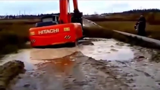 Awesome excavator stucks in mud compilation - excavator gets stuck - excavator working in mud