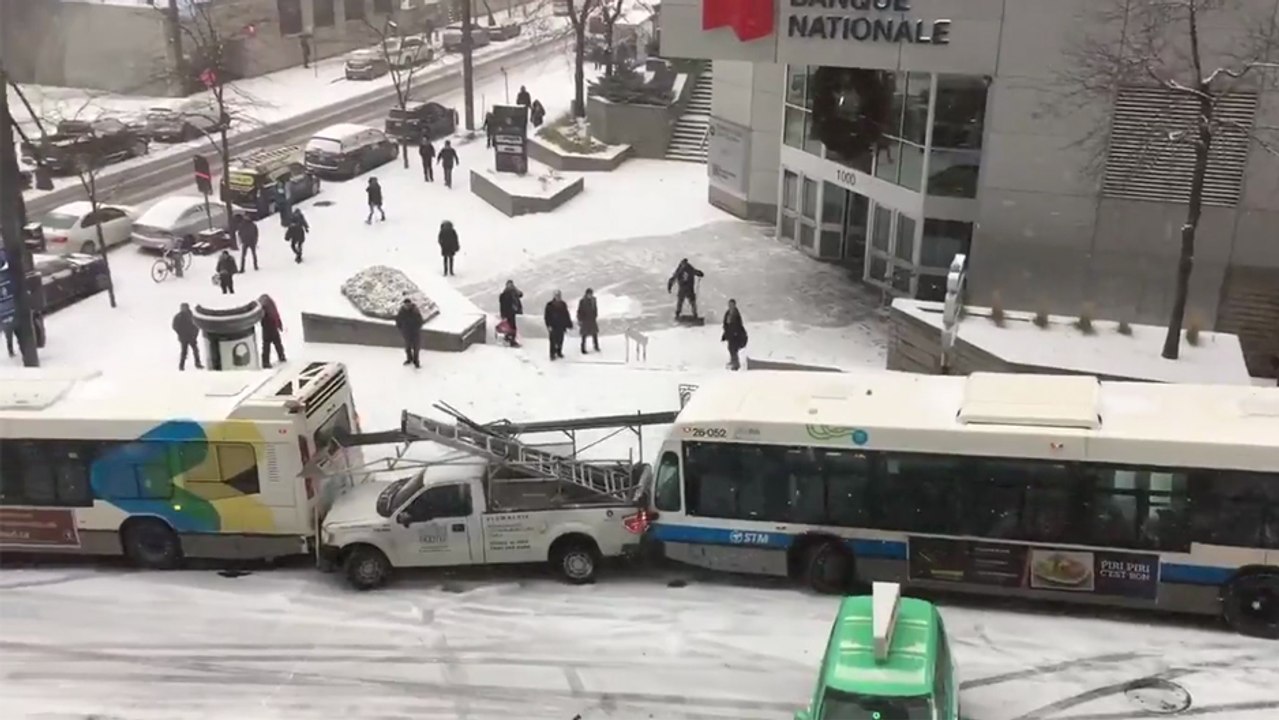 La rue très glissante de Montréal