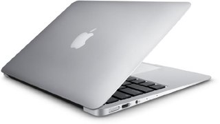 Apple MacBook Air 33,78 cm (13,3 Zoll) Notebook (Intel Dual-Core i5, 1.4GHz, 4GB RAM, 128GB Flash-Speicher)