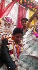 Angry Dulha at shadi reception | viral video