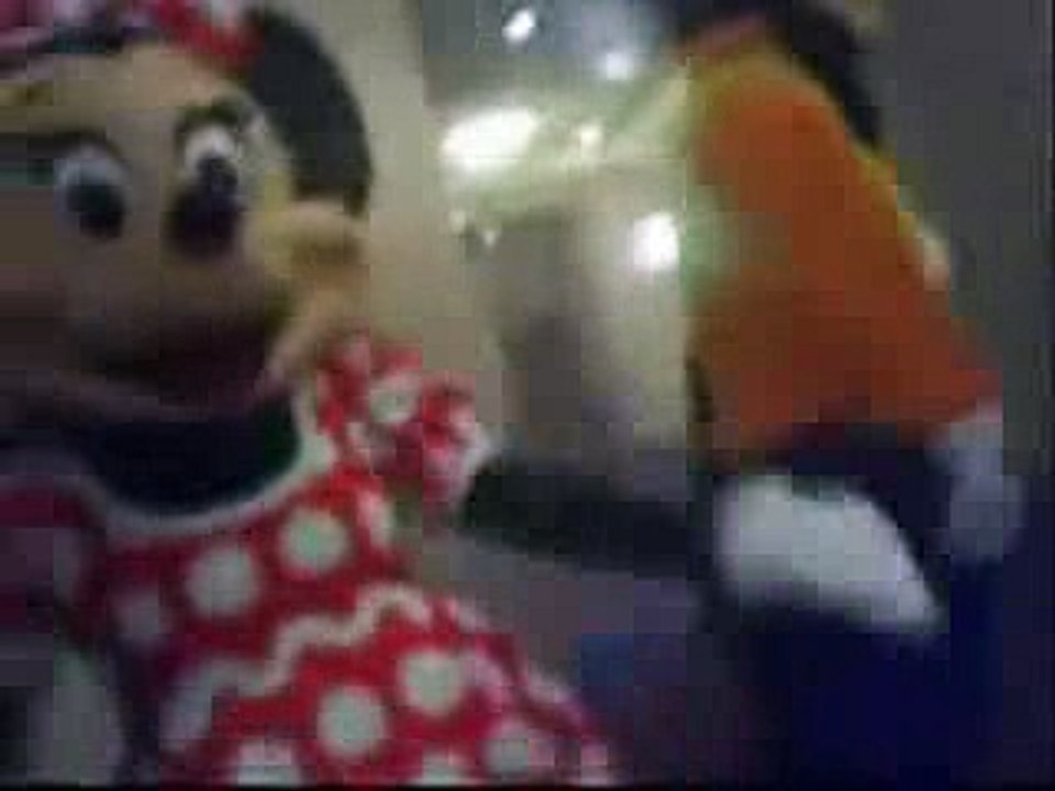 Orgie chez Mickey