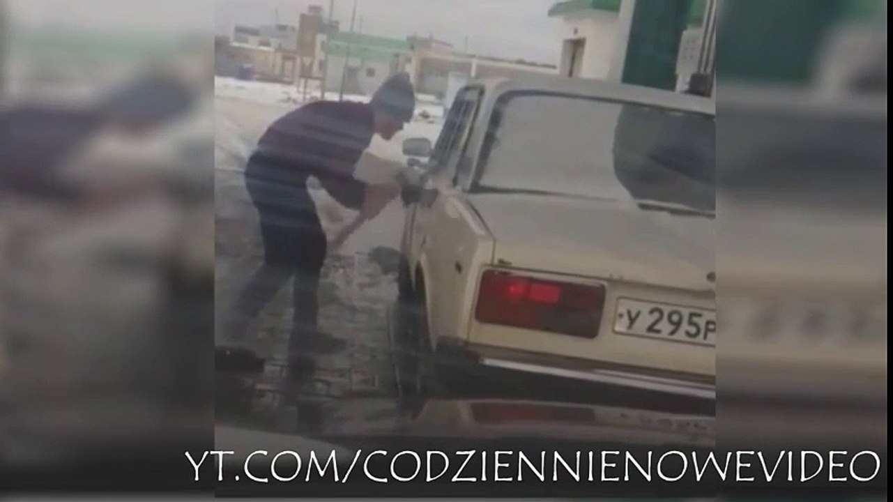 Jak otworzyć drzwi w ładzie