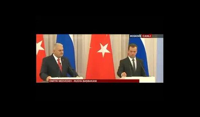 Rusya'da Binali Yıldırım'a terör sorusu: Vatandaşlarımızın güvenliğini nasıl sağlayacaksınız?