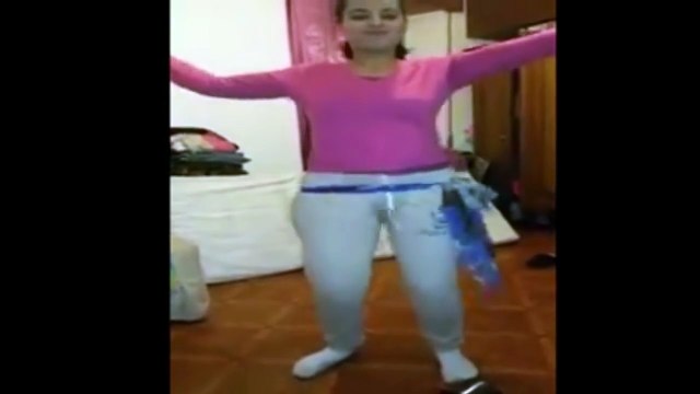 رقص شعبي نايضة .هز حط ارووووع .raks cha3bi nayda