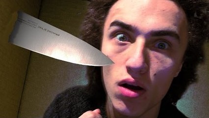 KWEBBELKOP-I MAILED MYSELF IN A BOX! (DO NOT TRY THIS AT HOME!)