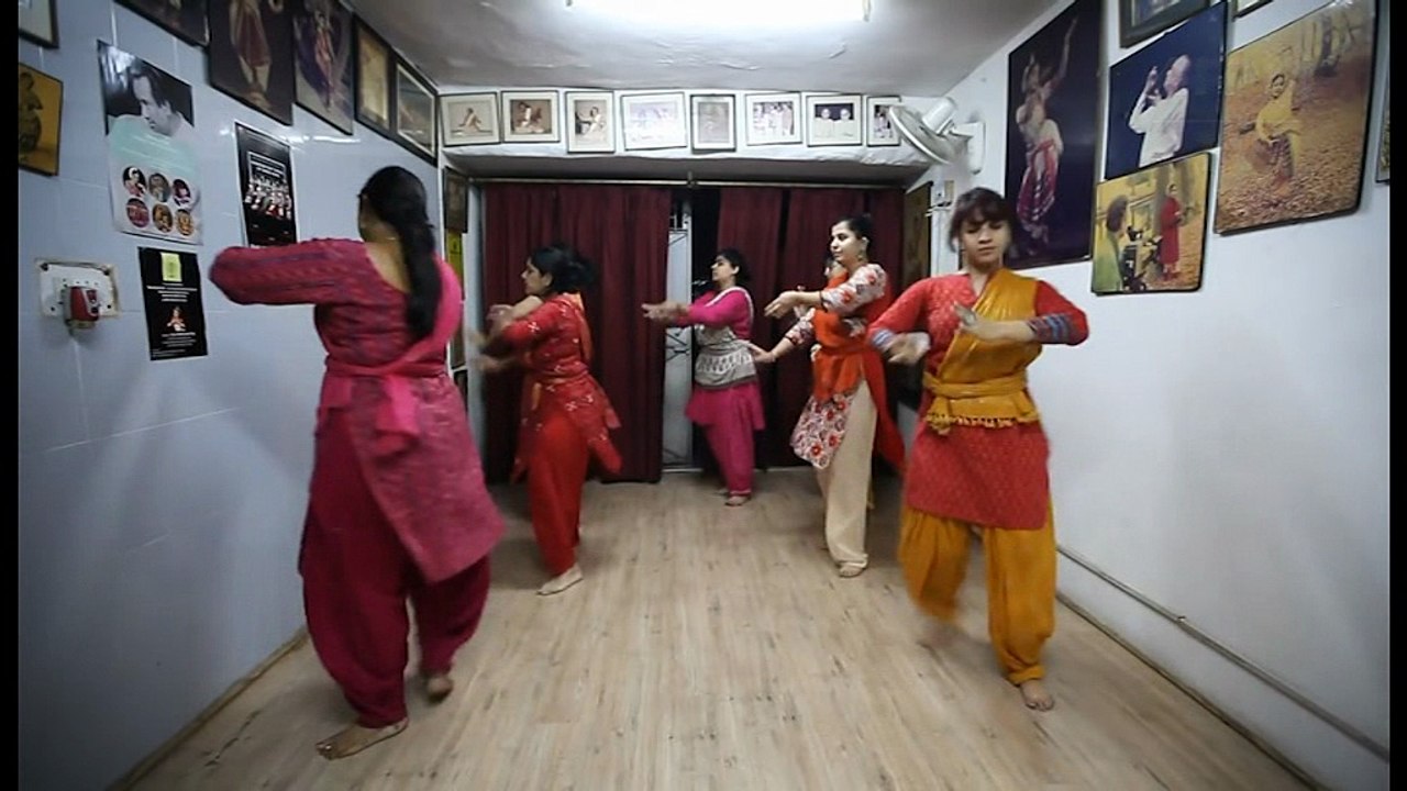 Culture / INDE : Les modes passent, la danse classique Indienne perdure