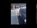Report TV - Shpërthen në flakë Benzi tek Rruga e Elbasanit