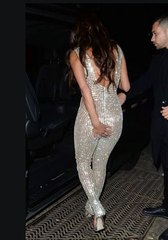 Nicole Scherzinger: Total black con push op o catsuit de brillantes ¿con cual te quedas?