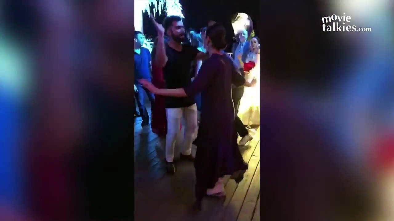 Virat Anushka's CUTE Dance At Yuvraj Singh's Wedding 2016  video LEAKED