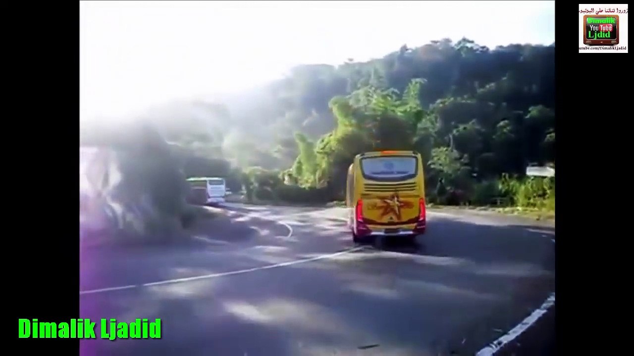 مثير جدا..اخطر سائقي الحافلات في العالم