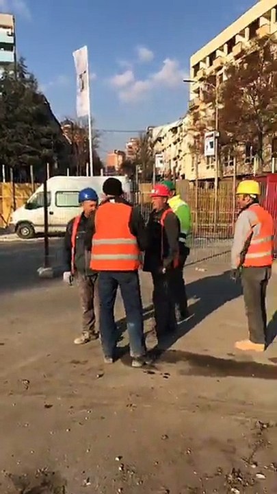 Punimet ne uren e Mitrovices
