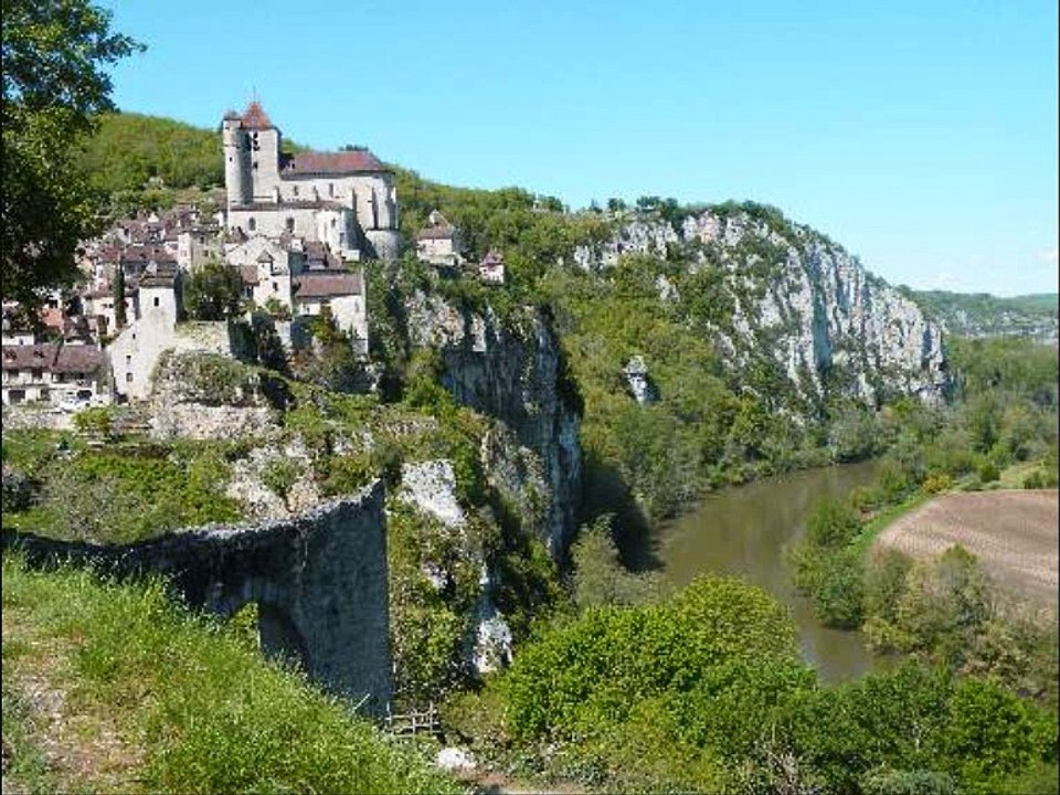 François Fillon est ressuscité parodie de chanson du candidat aux présidentielles par Ternoise