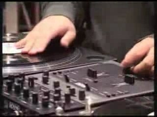 Kid Koala: Le prodige DJ de 15 ans qui révolutionne la scène musicale 🎧