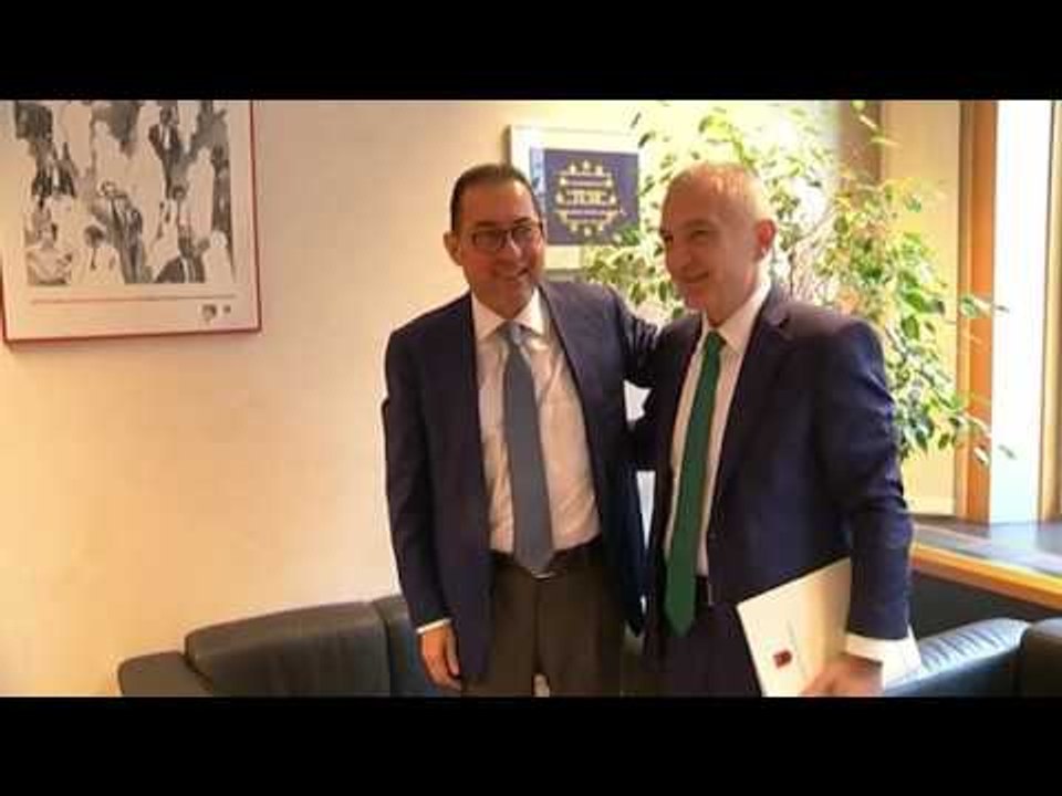 Ora News –Meta nga Brukseli: Zbatimi i reformës në drejtësi, kryefjalë e Kuvendit