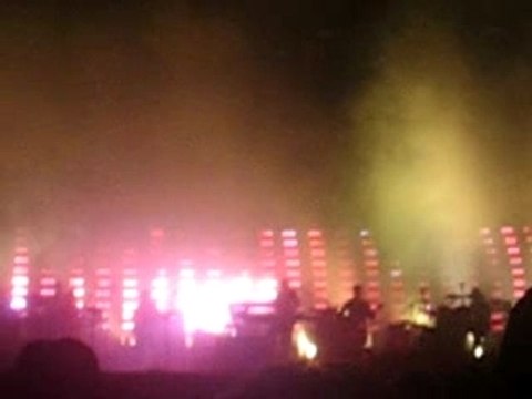 Massive Attack Teardrop @ Pukkelpop 2006