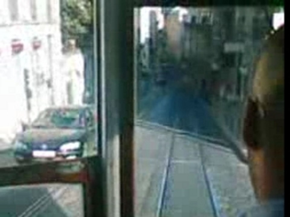 Tram 28 à Lisbonne 2