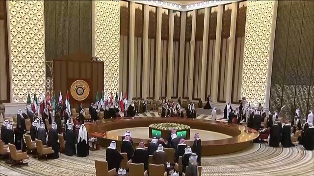 البحرين تمنع الجزيرة من تغطية القمة الخليجية