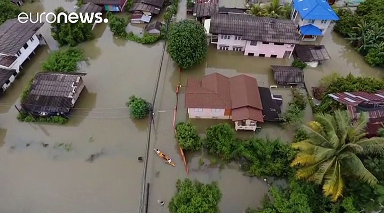 Over a dozen dead due to floods in Thailand