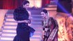 Deepika Padukone HONOURS Rekha With LIFETIME ACHIEVEMENT AWARD | Star Screen Awards 2016