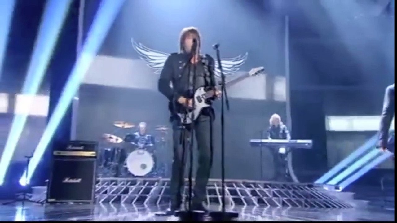 Bon Jovi - Living on a Prayer - LIVE X-Factor 2010‬ Performance Show