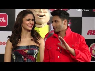 Alia Bhatt's Reaction When Varun Dhawan Makes FUN of Her Dress