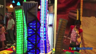 GIANT LEGO World's biggest indoor playground LegoLand Discovery Center kids Video Ryan ToysReview-ap-j_rcrvSI