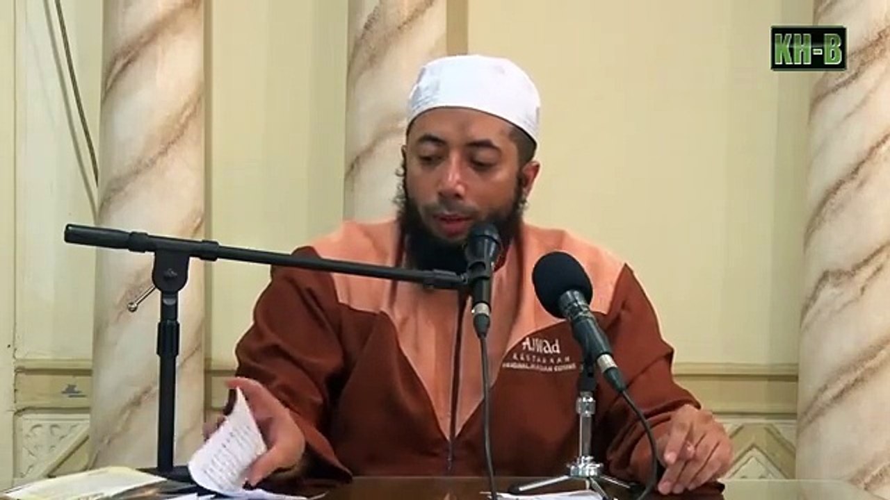 Bolehkah Kita Minum Sambil Berdiri