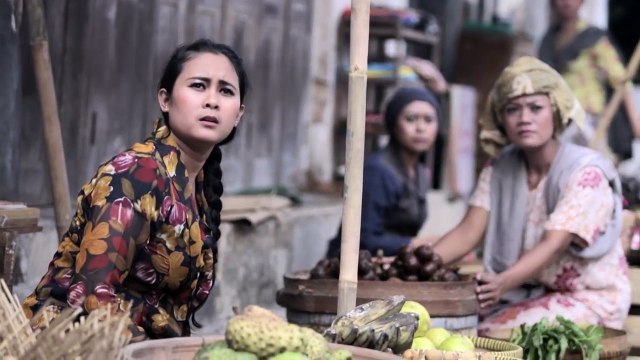 hip hop keren banget Kewer-Kewer ( Libertaria feat. Riris Arista )