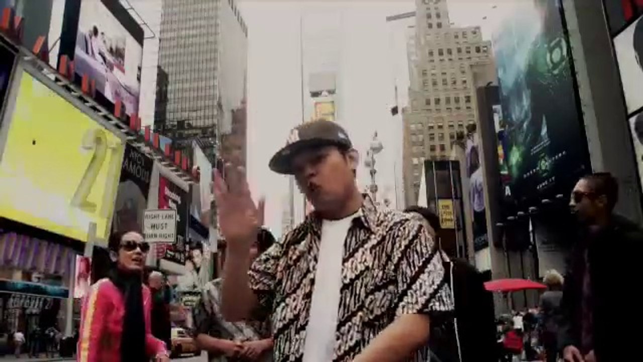 JULA-JULI LOLIPOP jawa hip hop rapper