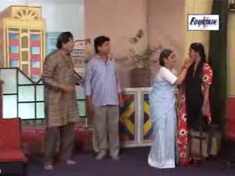 Amhi Tumche Kon - Comedy Marathi Natak - Part 3