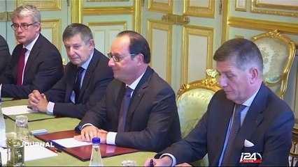 Hollande propose d'organiser une rencontre Abbas-Netanyahou à Paris