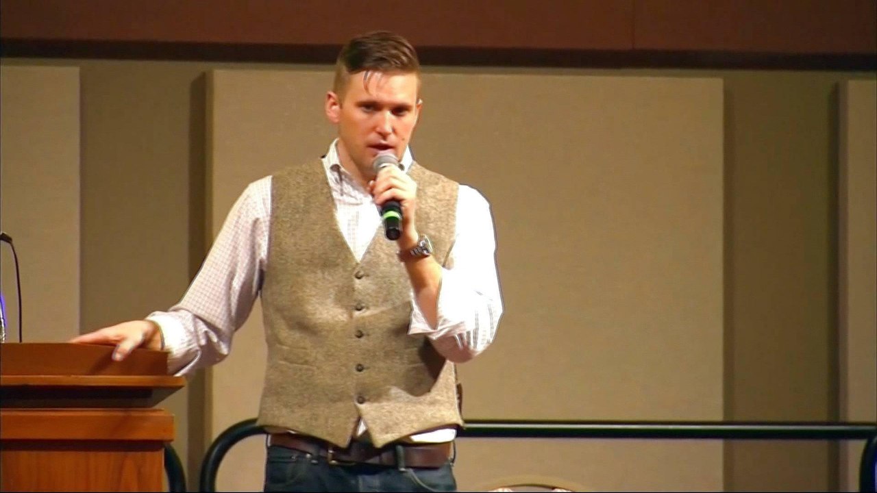 College students protest white supremacist on their campus